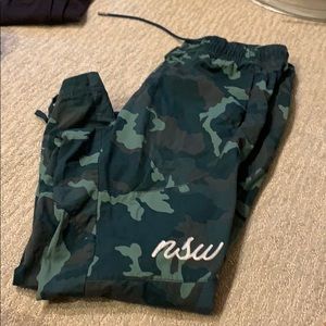 Men’s nike joggers!